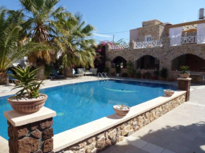 Гостиница Atalos Suites  Фира